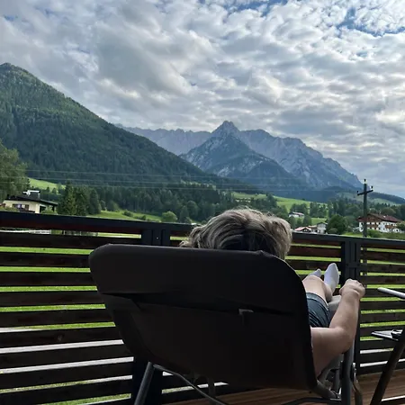 아파트 Alpinehome *