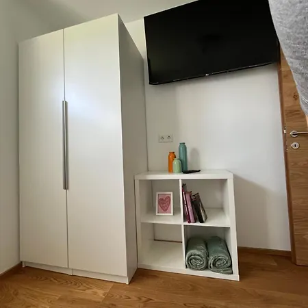 Alpinehome 아파트